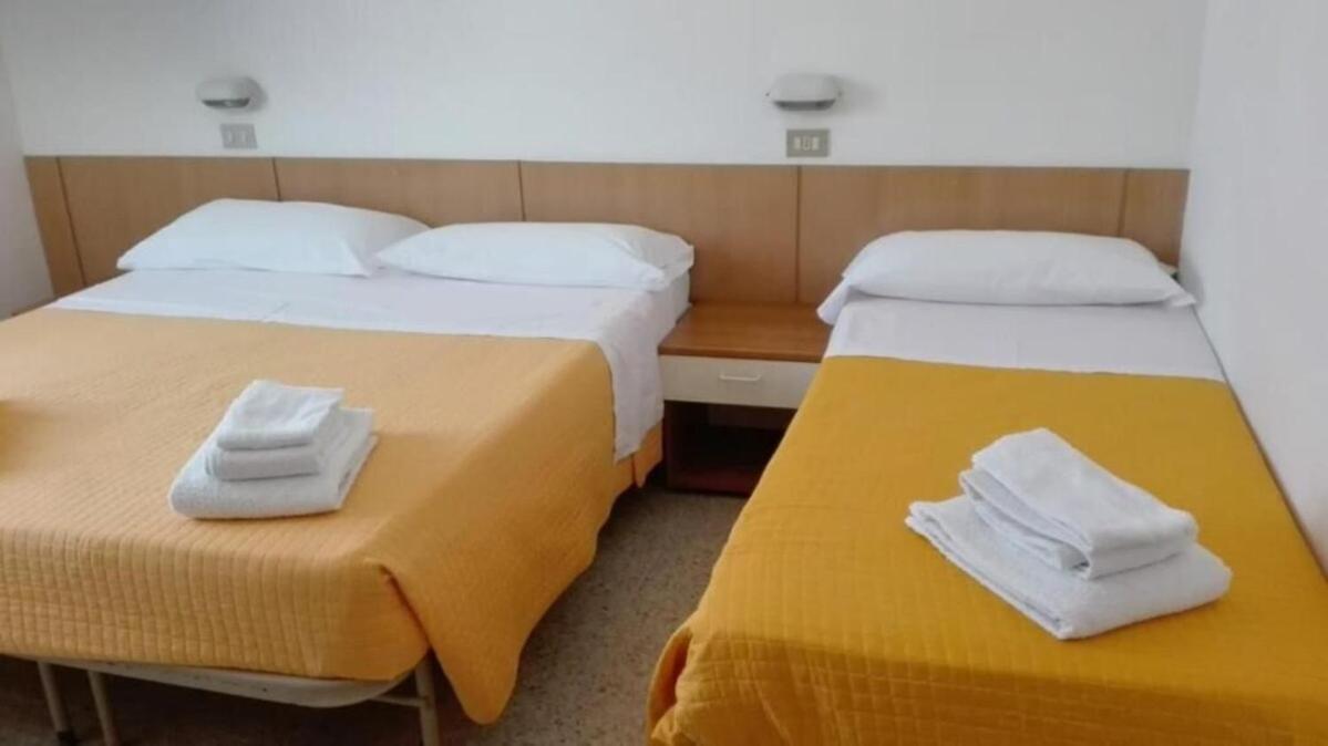 Hotel Niagara Cesena Bagian luar foto