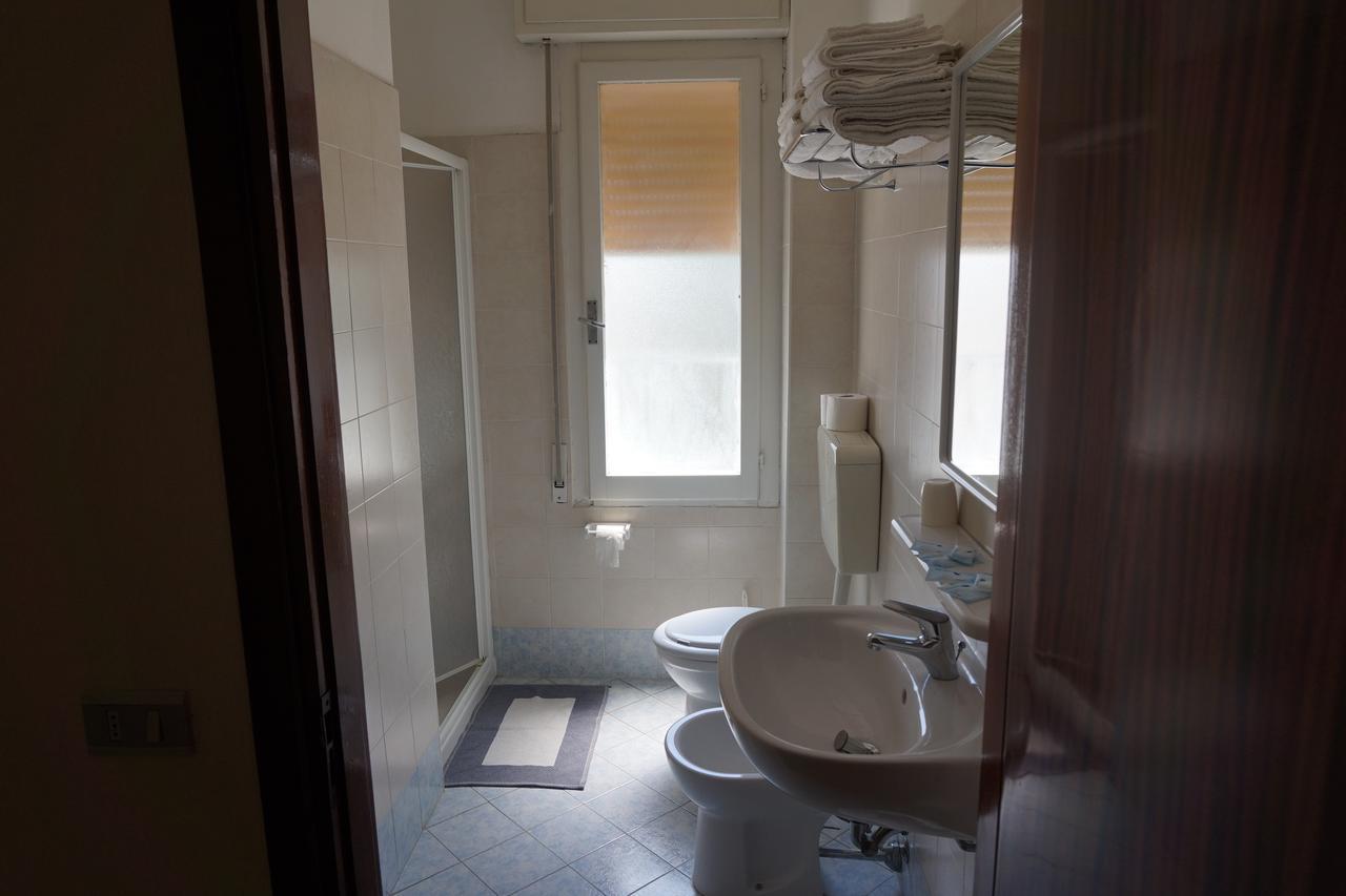 Hotel Niagara Cesena Bagian luar foto