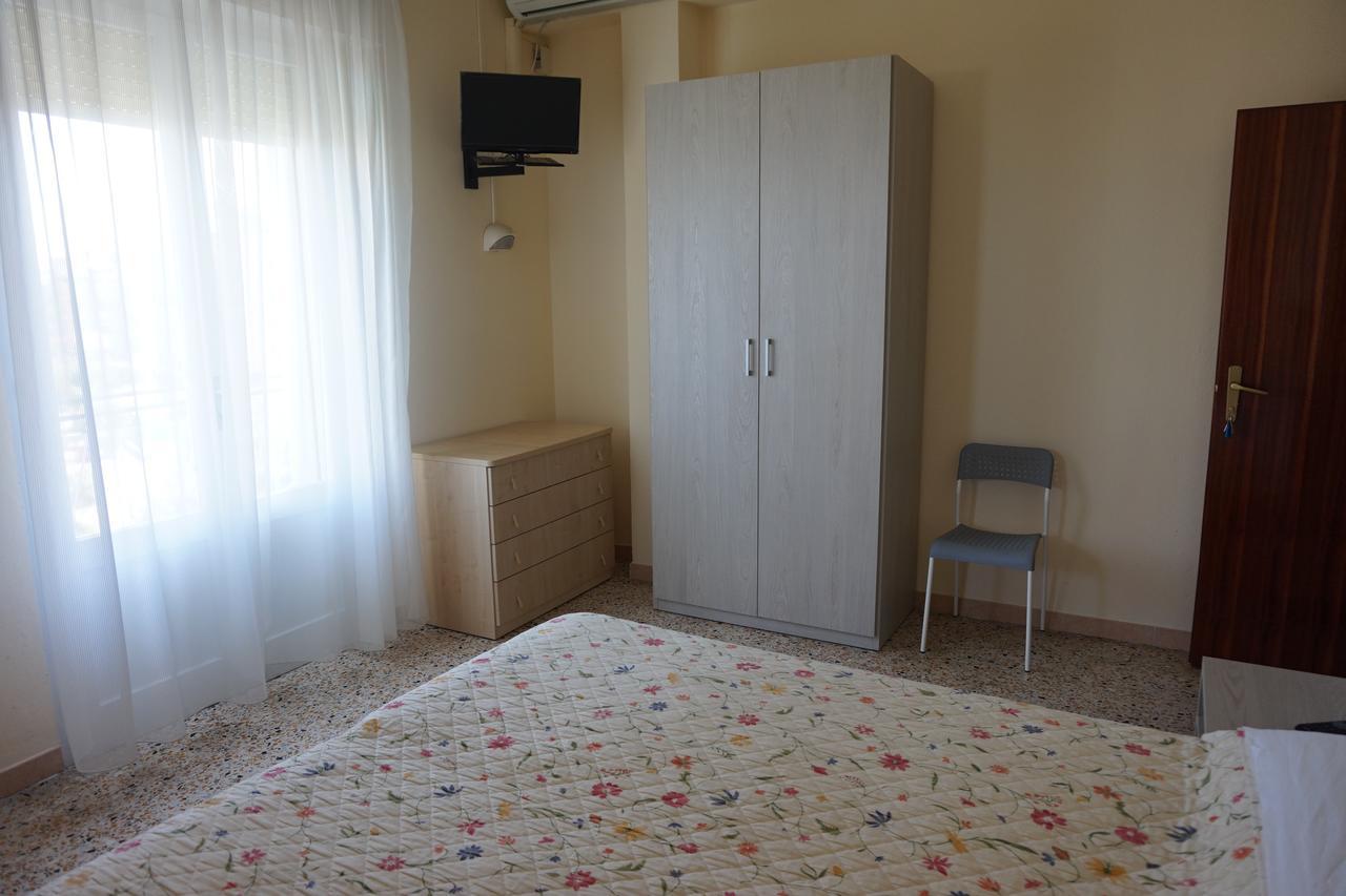 Hotel Niagara Cesena Bagian luar foto